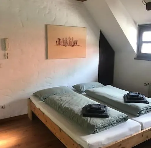 Im Schildescher Ortskern Lägenhet *